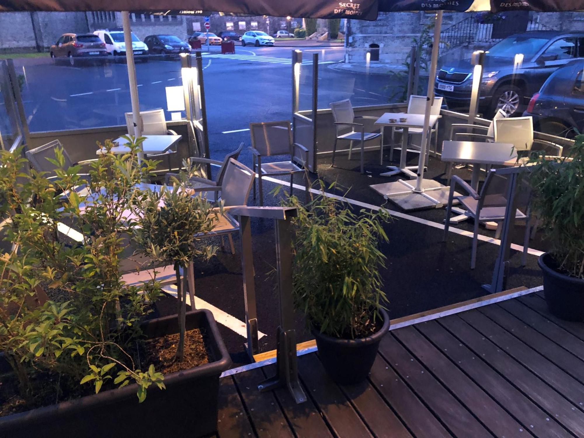 Hotel - Restaurant Au Tonnelier Bergues Kültér fotó