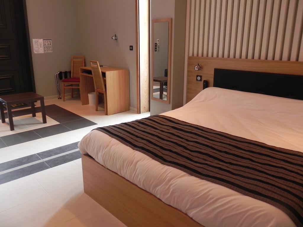 Hotel - Restaurant Au Tonnelier Bergues Kültér fotó