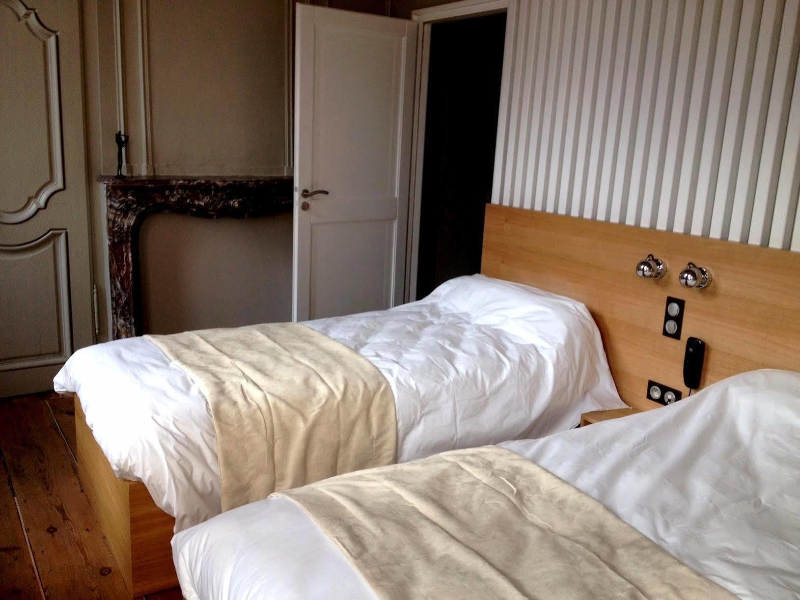 Hotel - Restaurant Au Tonnelier Bergues Kültér fotó