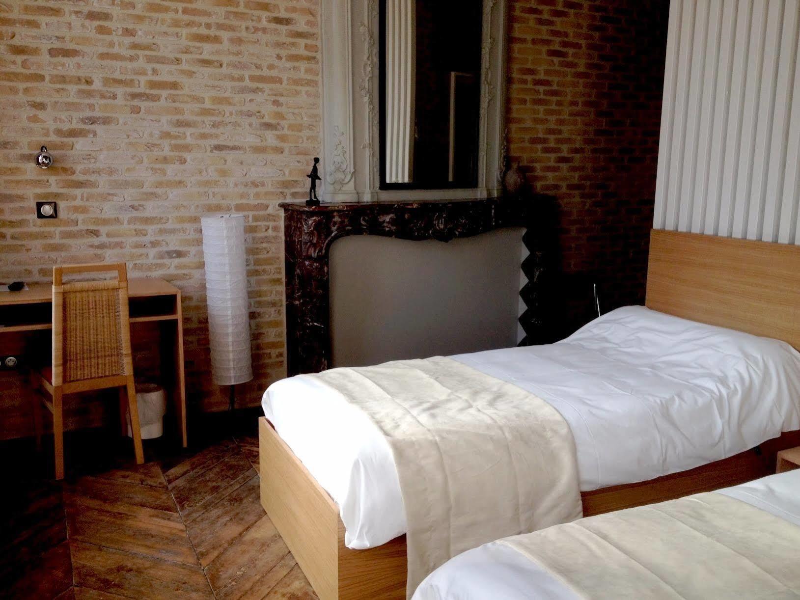 Hotel - Restaurant Au Tonnelier Bergues Kültér fotó