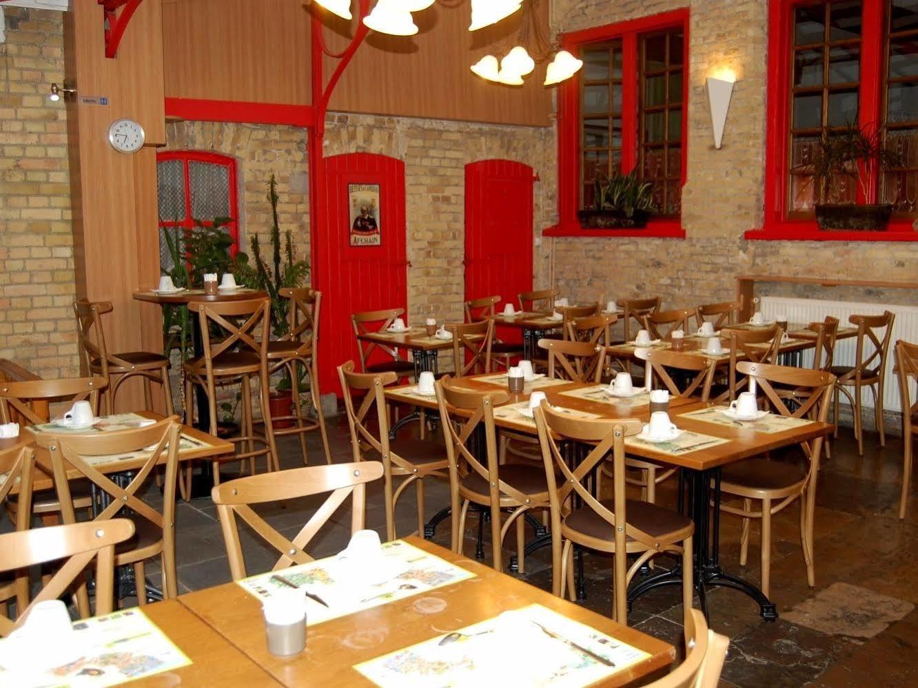 Hotel - Restaurant Au Tonnelier Bergues Kültér fotó